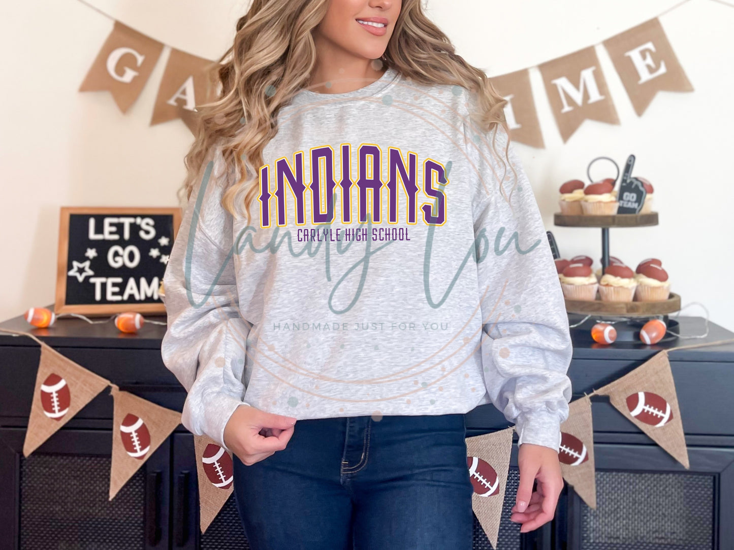 Indians Gothic Text Crewneck/T-shirt